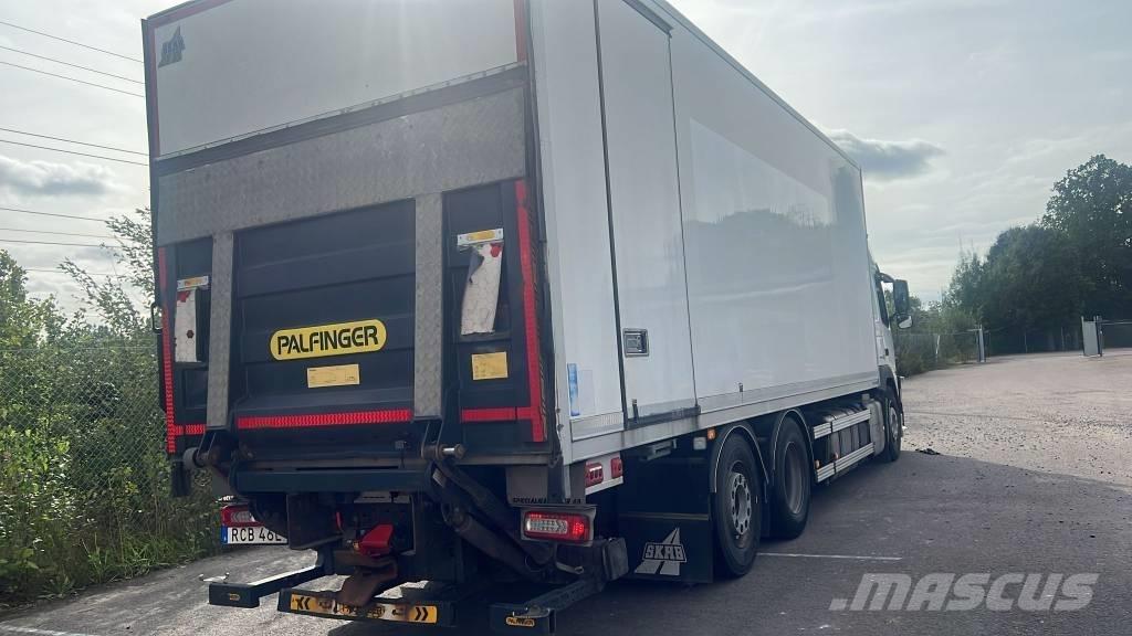 Volvo FM شاحنات بدرجة حرارة قابلة للضبط