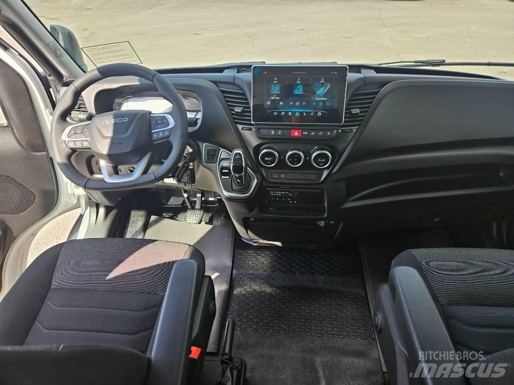 Iveco Daily 35S18A8 شاحنة مقفلة