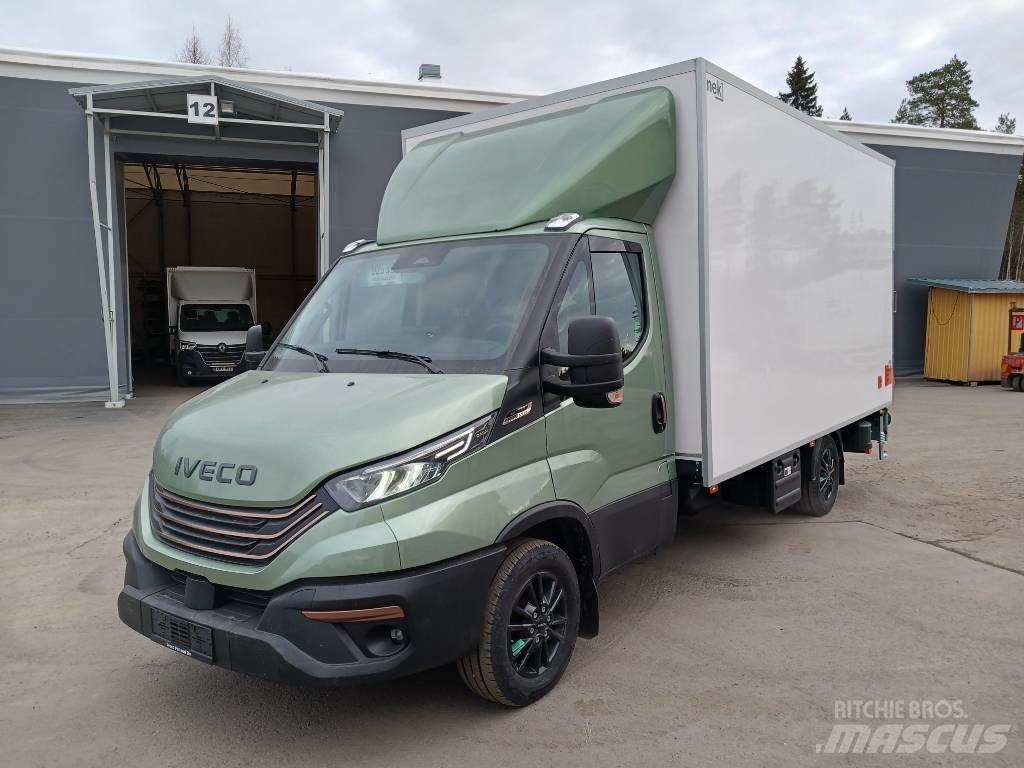 Iveco Daily 35S18A8 شاحنة مقفلة