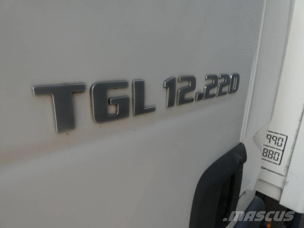 MAN TGL 12.220 شاحنات ذات هيكل صندوقي