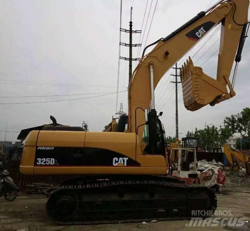 CAT 325DL حفارات زحافة