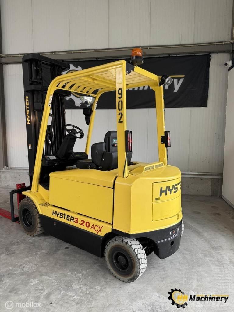 Hyster J3.20XM-861 شاحنات ذات رافعات شوكية - أخرى