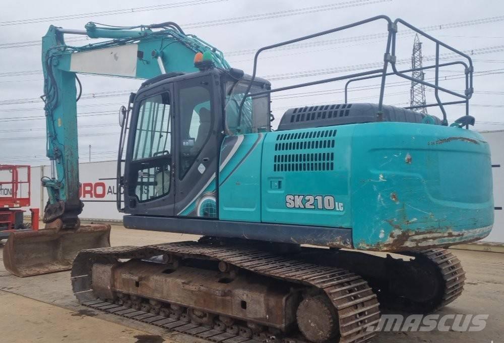 Kobelco SK 210-10 حفارات زحافة