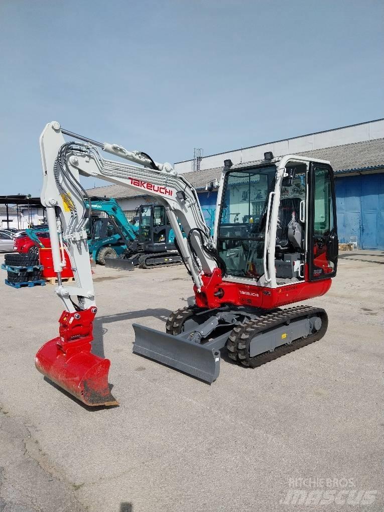 Takeuchi TB230 حفارات صغيرة أقل من 7 طن (حفارات صغيرة)