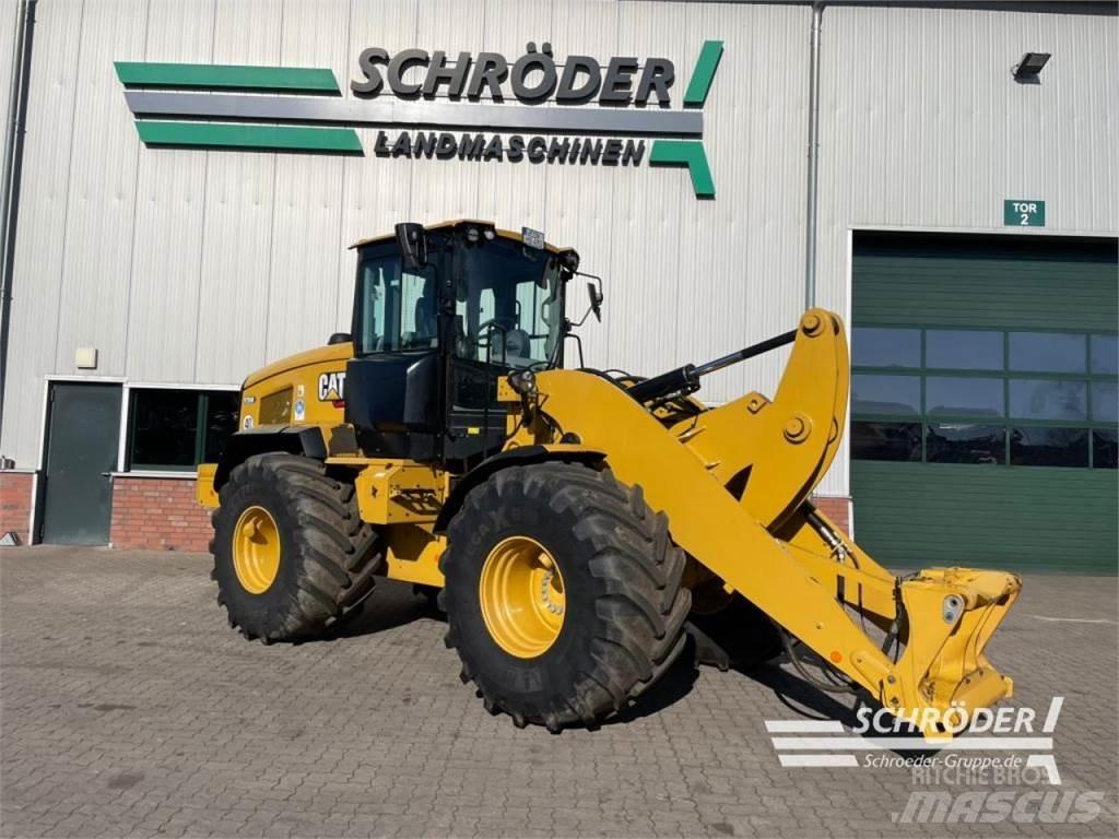 CAT 926 M AGRAR لوادر بعجل