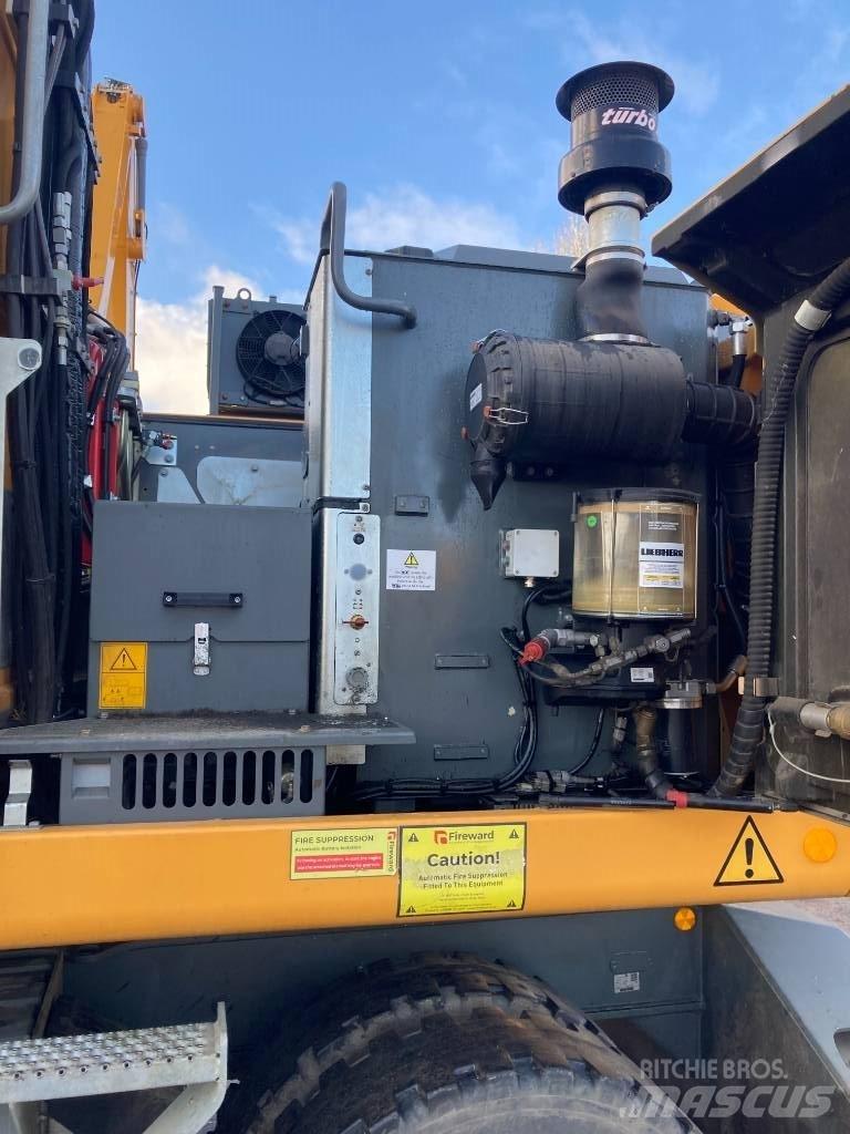 Liebherr LH 22 M مناولات المخلفات / مناولات صناعية