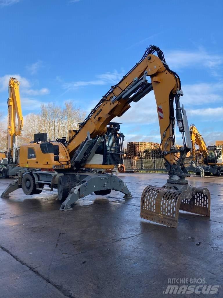 Liebherr LH 22 M مناولات المخلفات / مناولات صناعية