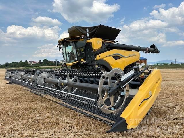 New Holland CR11 حصادات