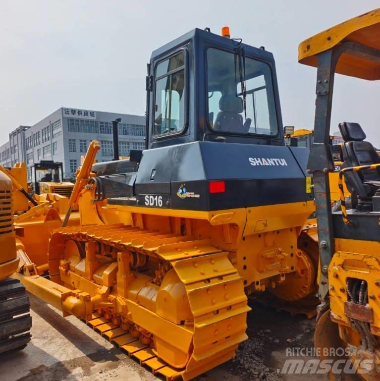 Shantui SD 16 بلدوزرات مجنزرة