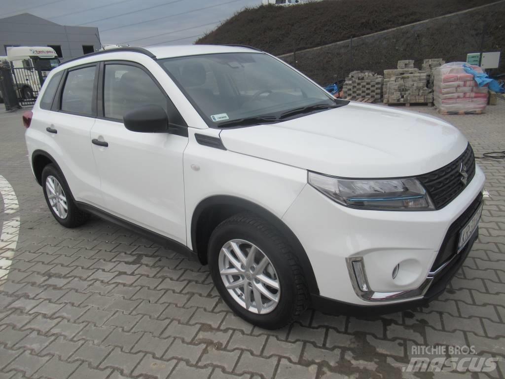 Suzuki Vitara سيارات