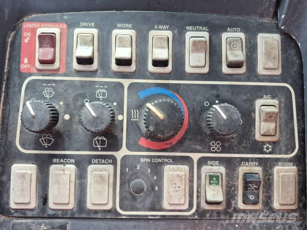 John Deere 444 H لوادر بعجل