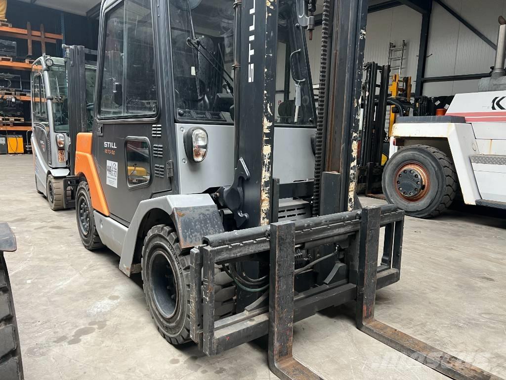 Still R 70-50 شاحنات الديزل