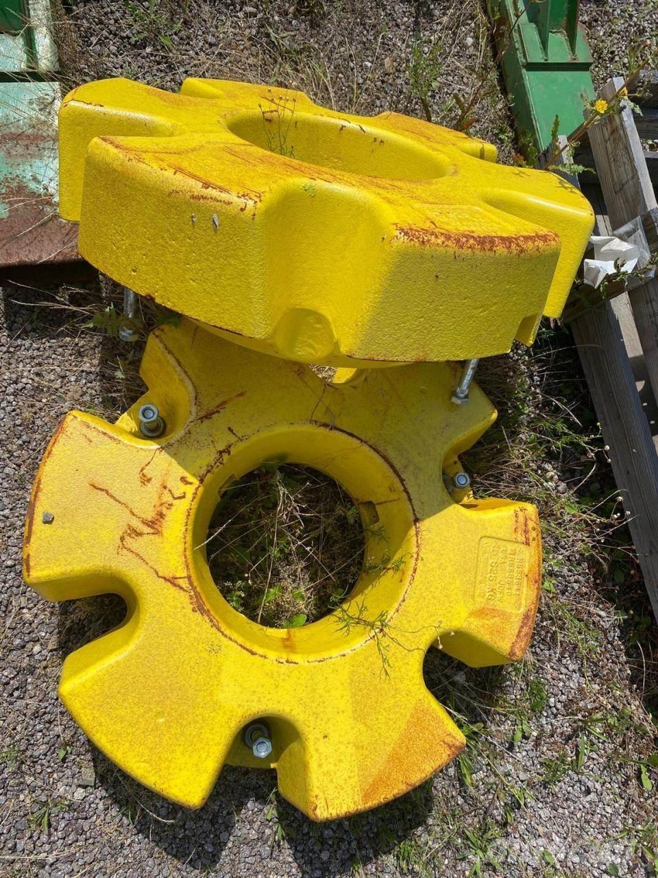 John Deere 625 kg ملحقات أخرى للجرارات