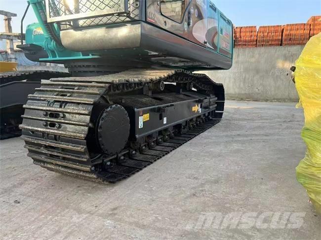 Kobelco SK 200 حفارات زحافة