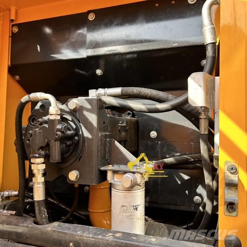 Hyundai 220-9 حفارات زحافة