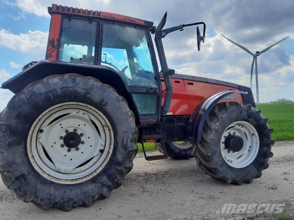 Valmet 8450 Mega الجرارات