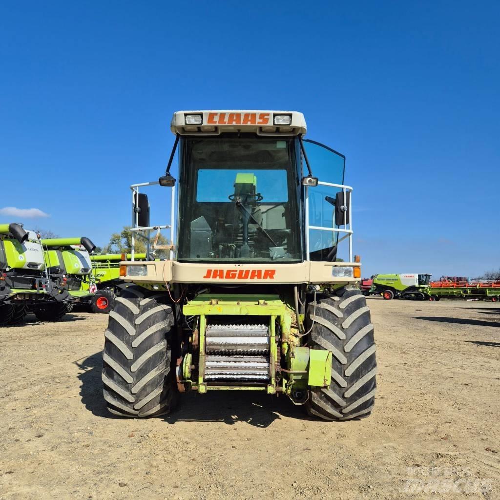 CLAAS Jaguar 860 علافات ذاتية الدفع