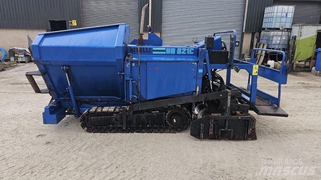 Bitelli BB 621 C معدات السفلتة