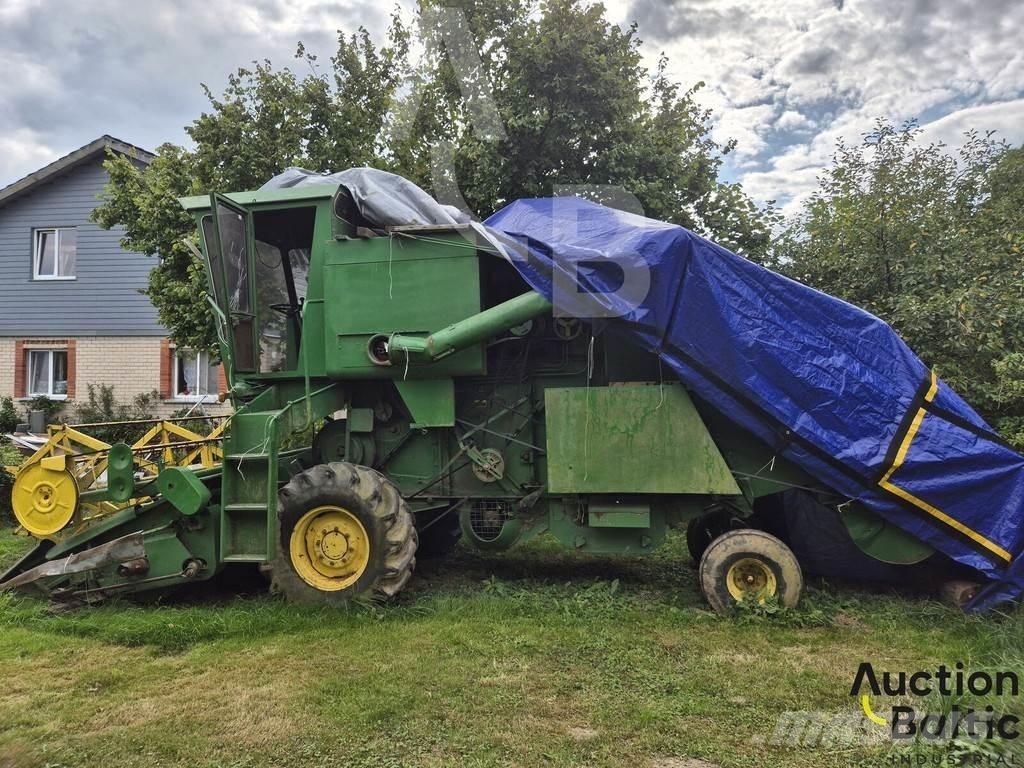 John Deere 935 حصادات
