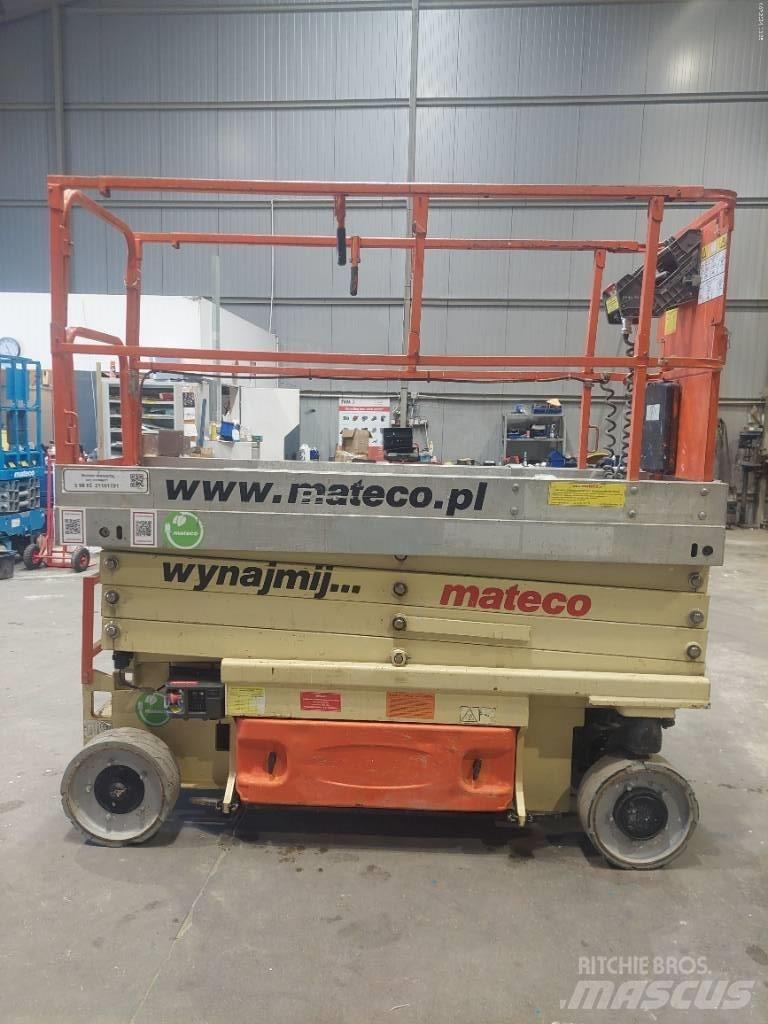 JLG 2630 ES رافعات مقصية الشكل