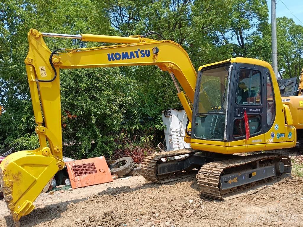 Komatsu PC 60 حفارات صغيرة أقل من 7 طن (حفارات صغيرة)