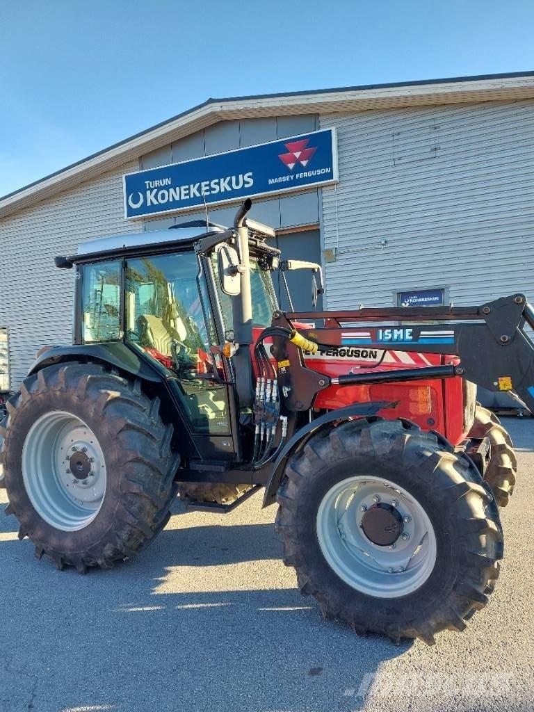 Massey Ferguson 4445 الجرارات