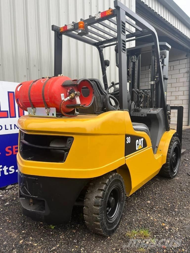 CAT GP30NT شاحنات LPG