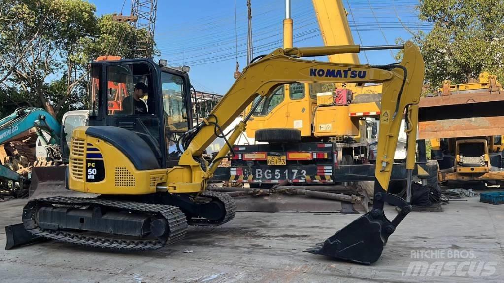 Komatsu PC 50 حفارات صغيرة أقل من 7 طن (حفارات صغيرة)