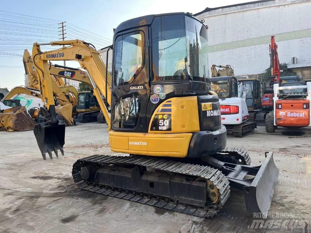 Komatsu PC 50 حفارات صغيرة أقل من 7 طن (حفارات صغيرة)