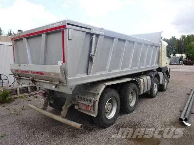 Volvo FMX 8x4 شاحنات قلابة