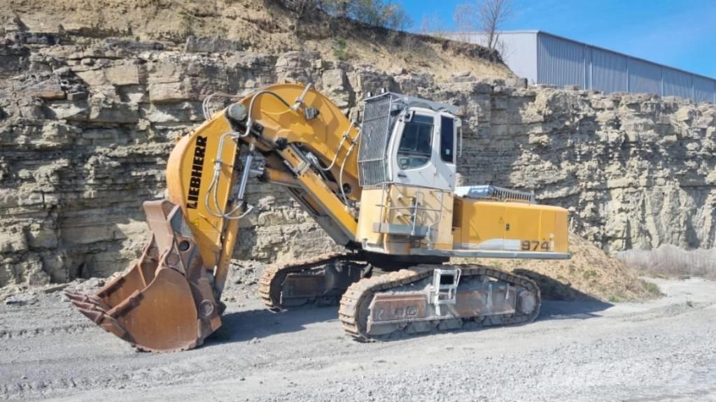 Liebherr R 974 C حفارات زحافة