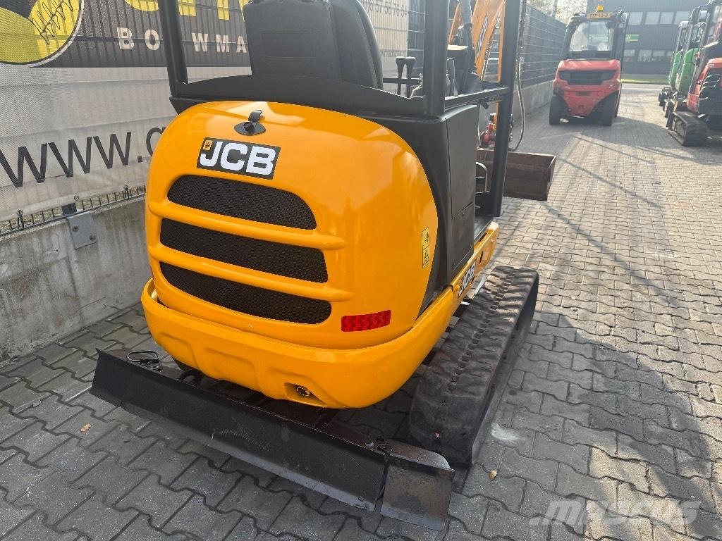 JCB 8018 حفارات صغيرة أقل من 7 طن (حفارات صغيرة)