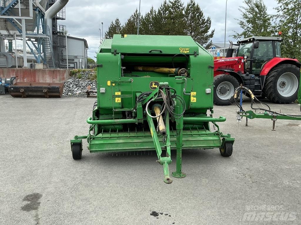 John Deere 644 محزمات مستديرة