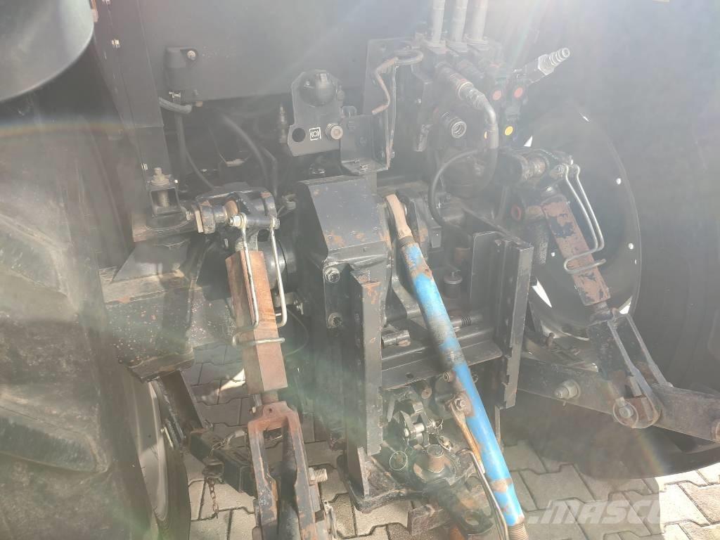 McCormick MC105 الجرارات