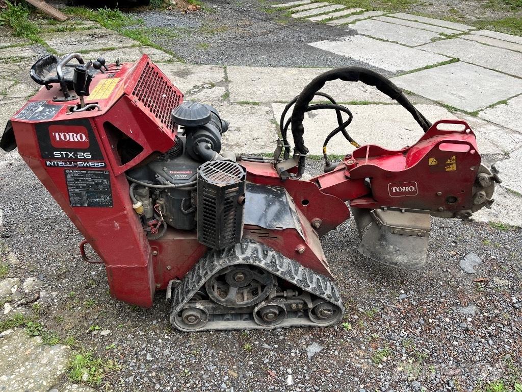 Toro STX26 المطاحن الجذابة