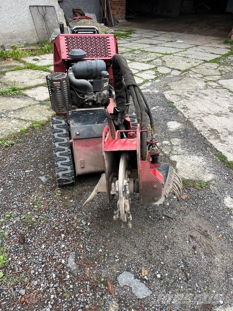 Toro STX26 المطاحن الجذابة
