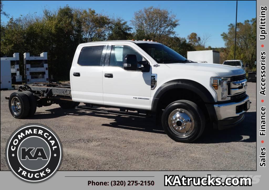 Ford F 550 XLT SD شاحنات بمقصورة وهيكل