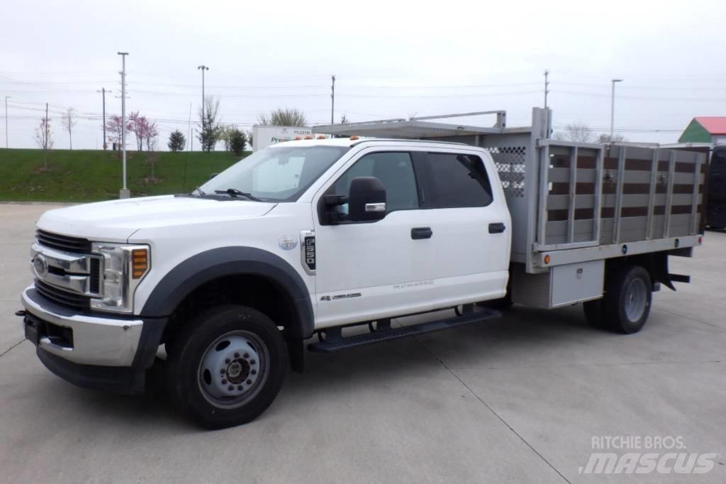 Ford F 550 XLT SD شاحنات مسطحة/مفصلية الجوانب