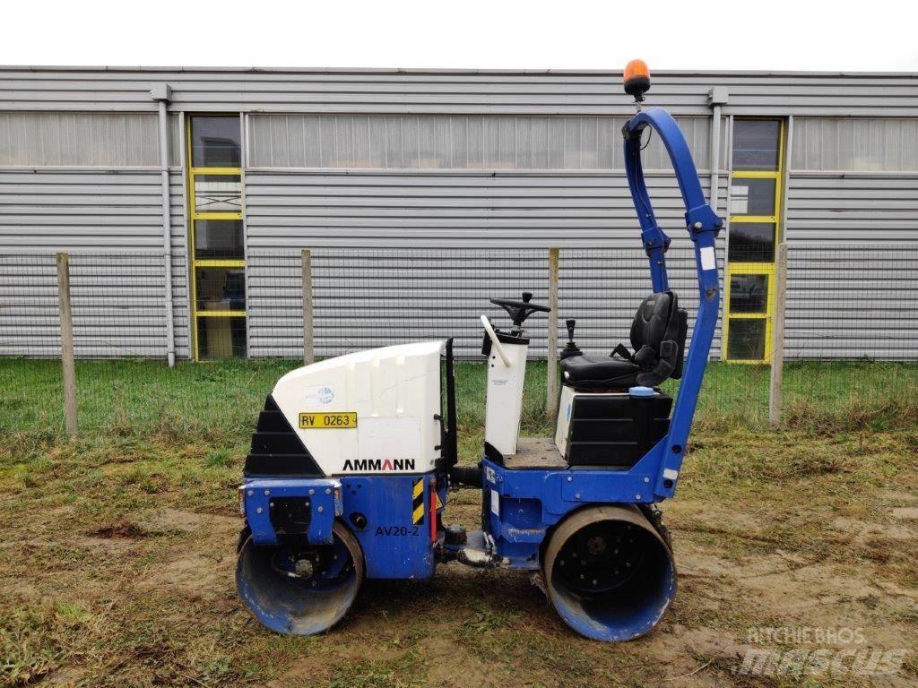 Ammann AV 20-2 مداحل ثنائية الاسطوانة
