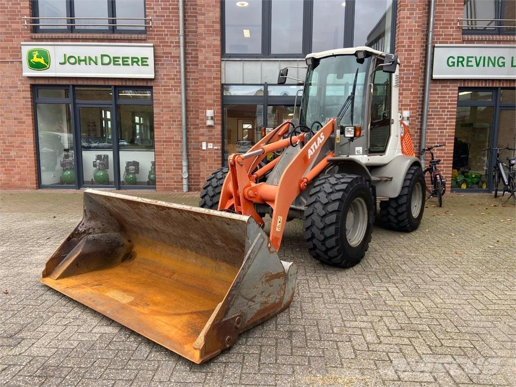 Atlas 80 لوادر بعجل