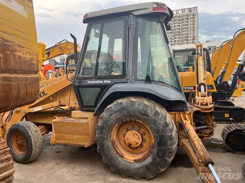 CASE 580 L لوادر ذات جرافات عكسية
