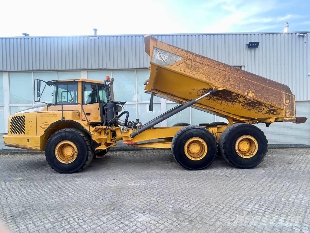 Volvo A25E ساحبات مفصلية