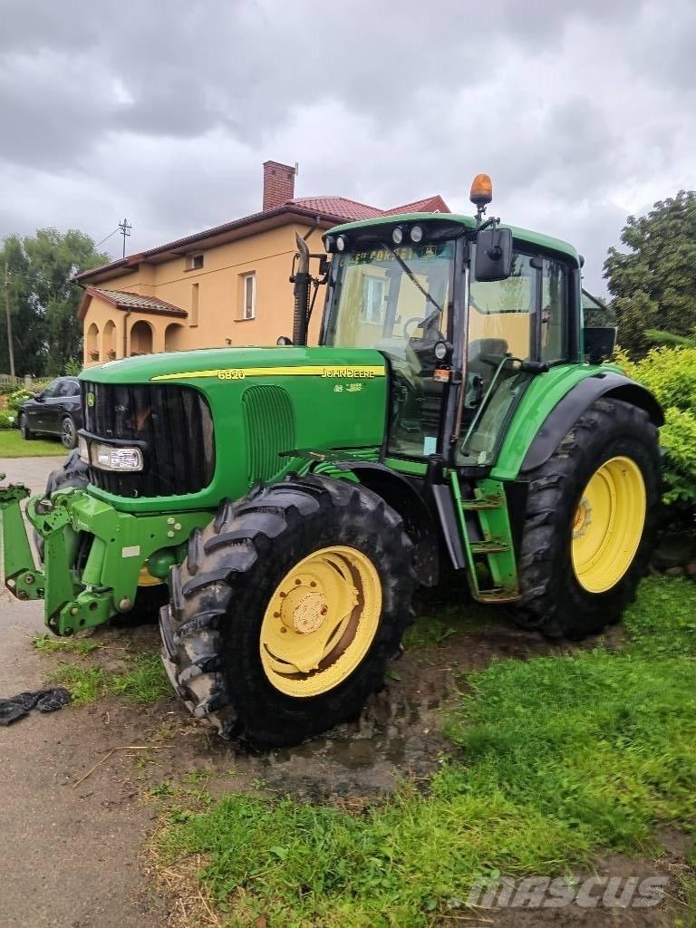 John Deere 6820 6820 الجرارات
