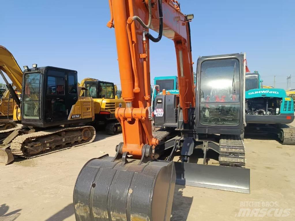 Hitachi ZX 70 حفارات زحافة