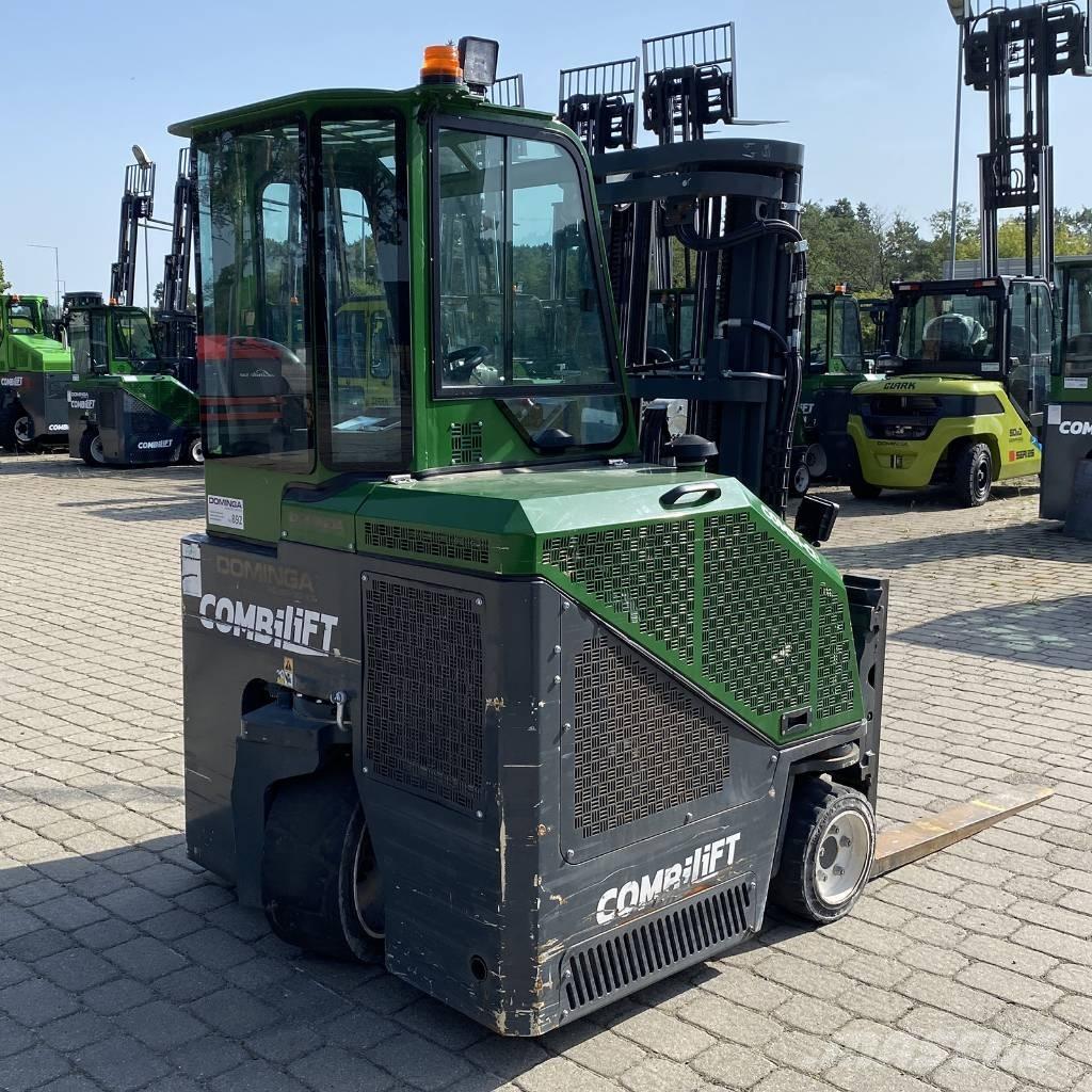 Combilift CB 2500 شاحنة المناولة رباعية الاتجاهات