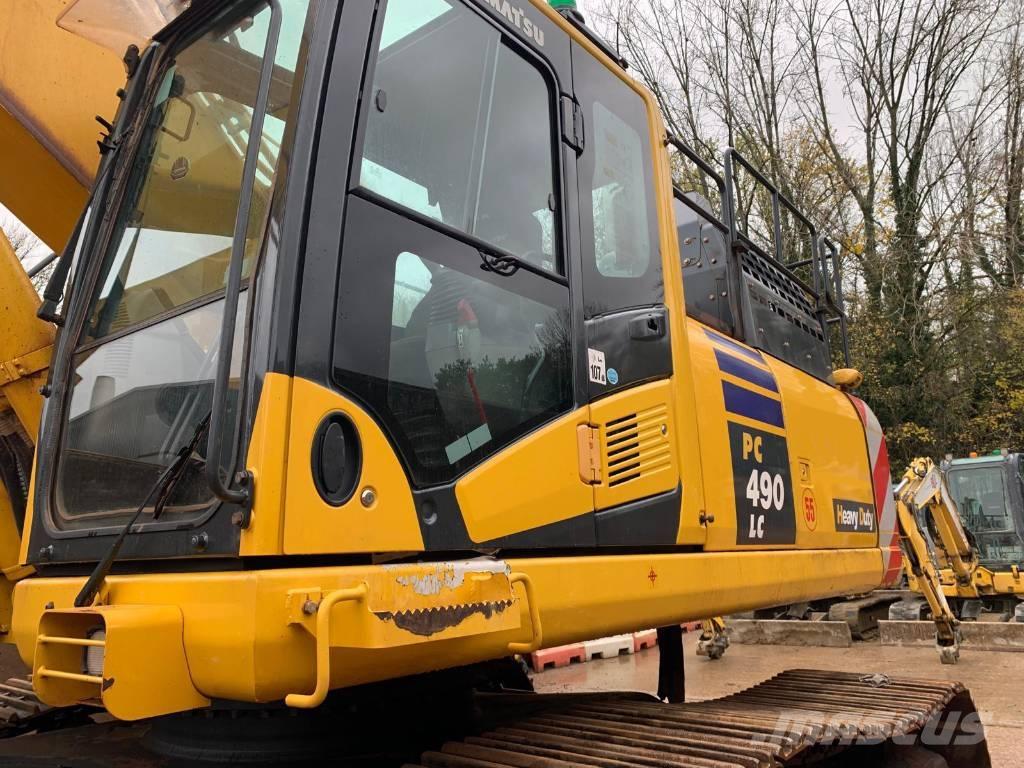 Komatsu PC 490 LC-11 حفارات زحافة