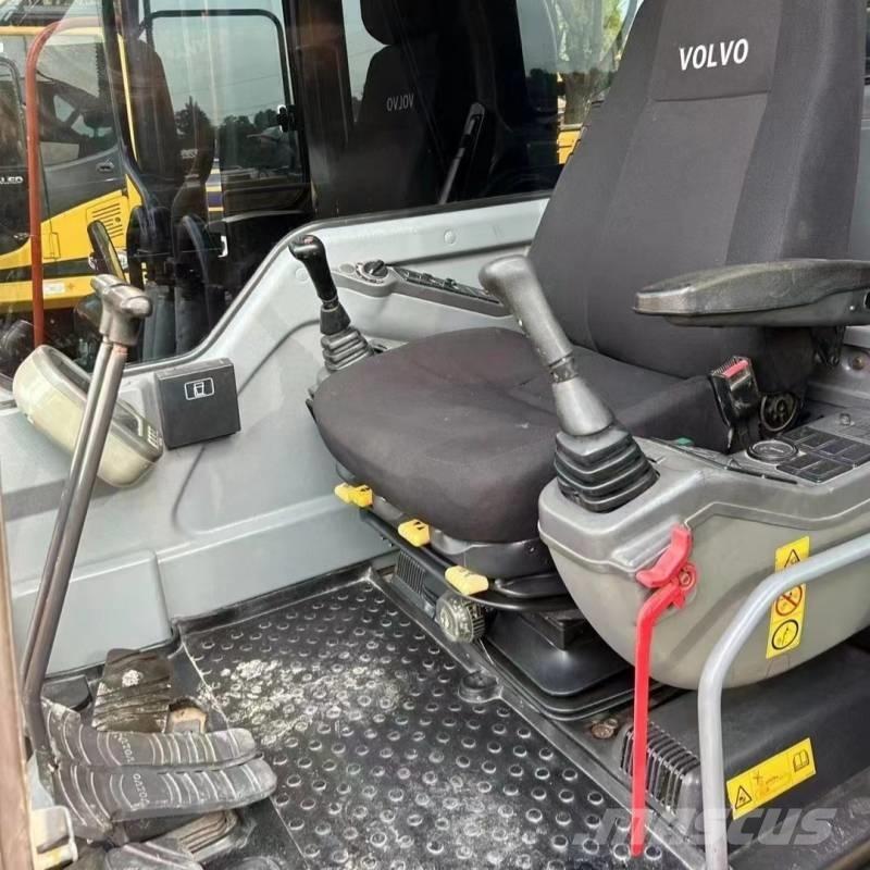 Volvo EC300 حفارات زحافة