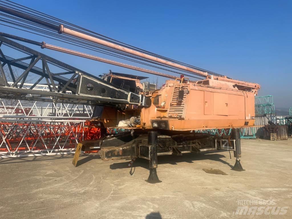 Sumitomo SC1000 رافعات مجنزرة