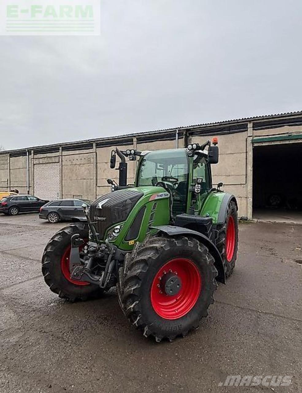 Fendt 724 vario الجرارات