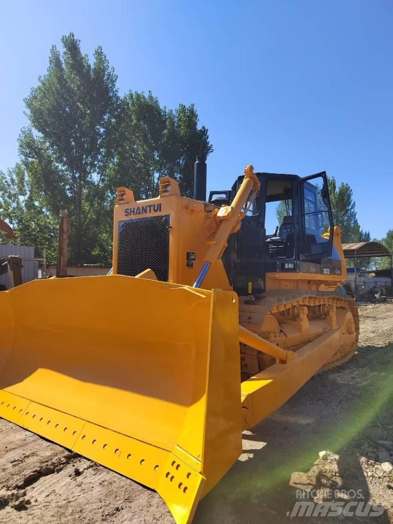 Shantui SD 32 بلدوزرات مجنزرة
